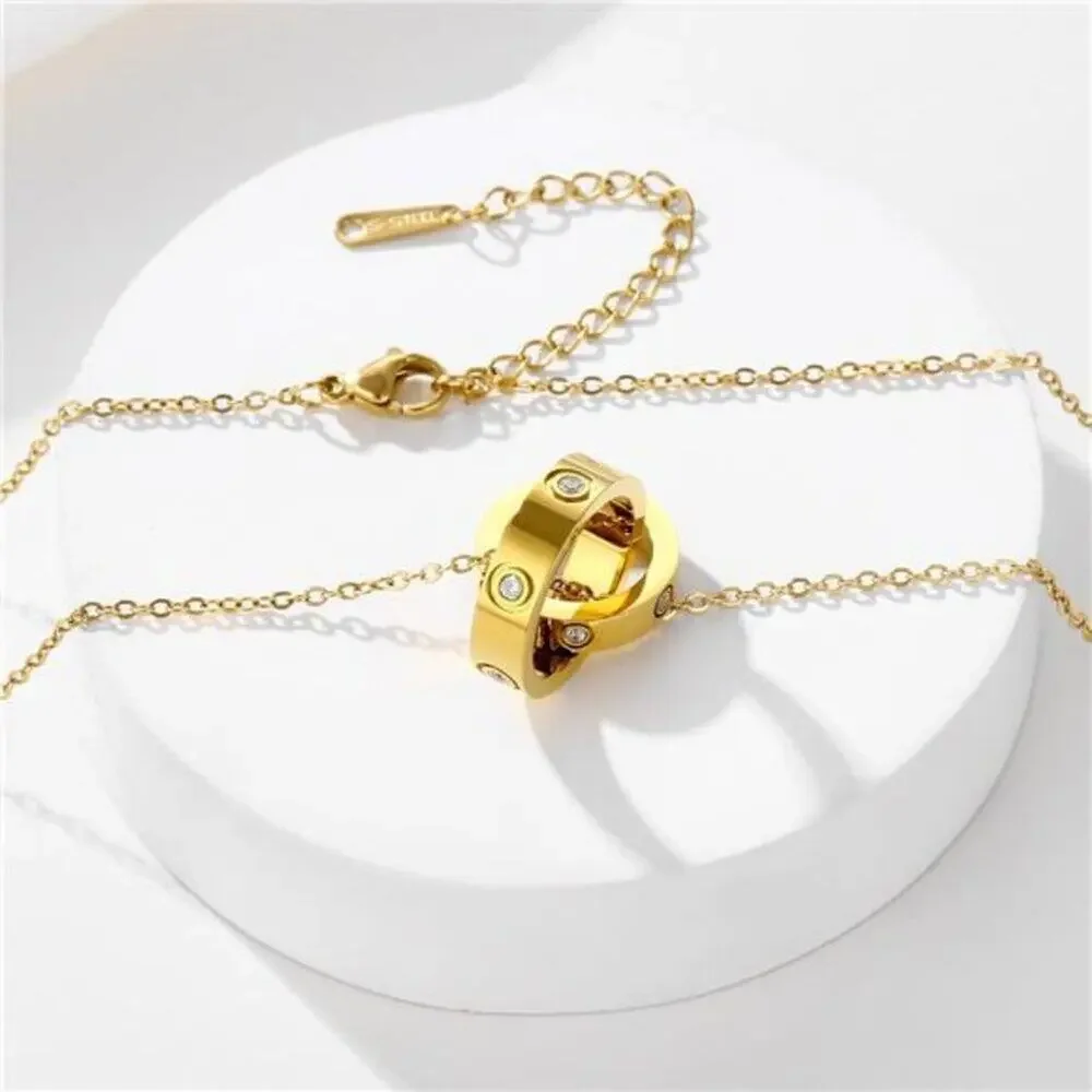 Women's Stainless Steel Necklace -18K Gold Women's Necklace, Gold Interlocking